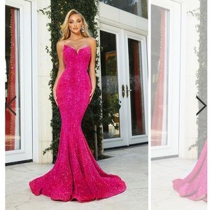 Portia & Scarlett Sequin Mermaid Dress